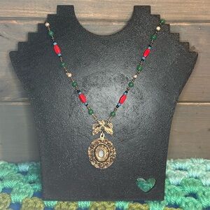 Vintage Beaded Pendant Necklace